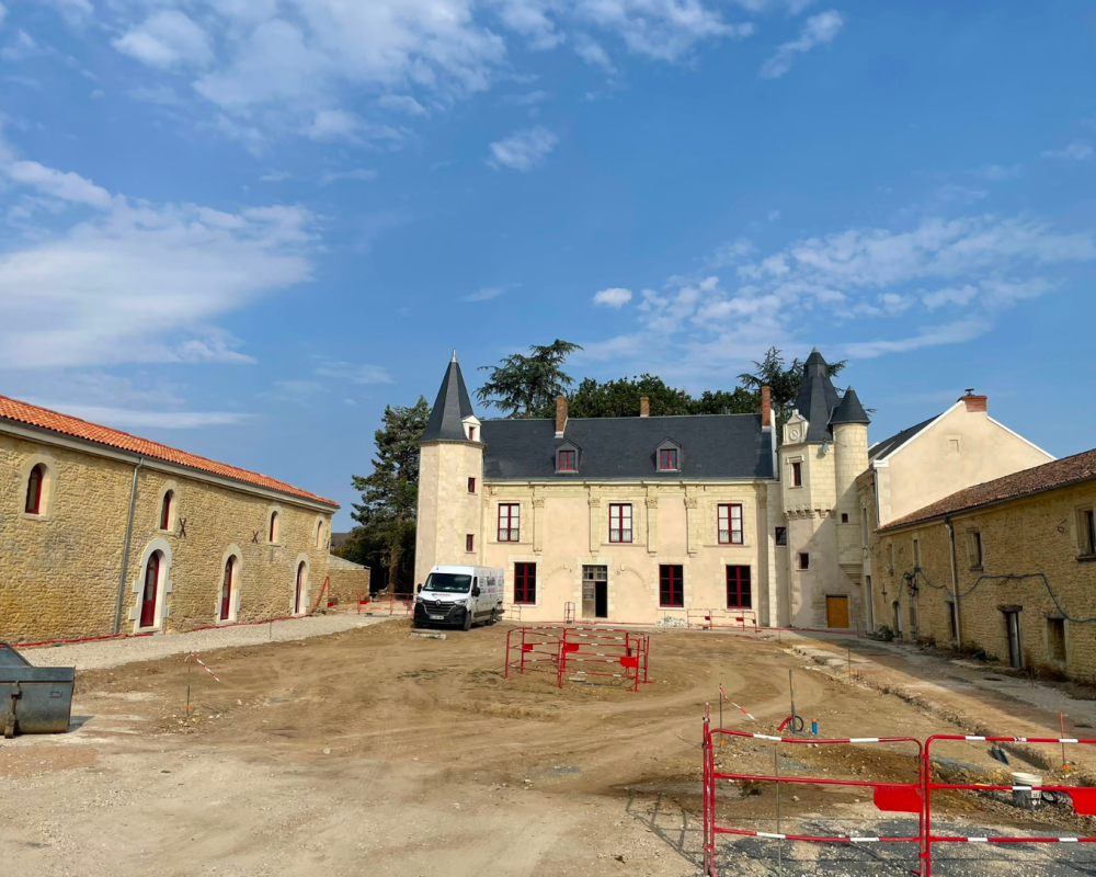 Restauration des façades du château de Belleville